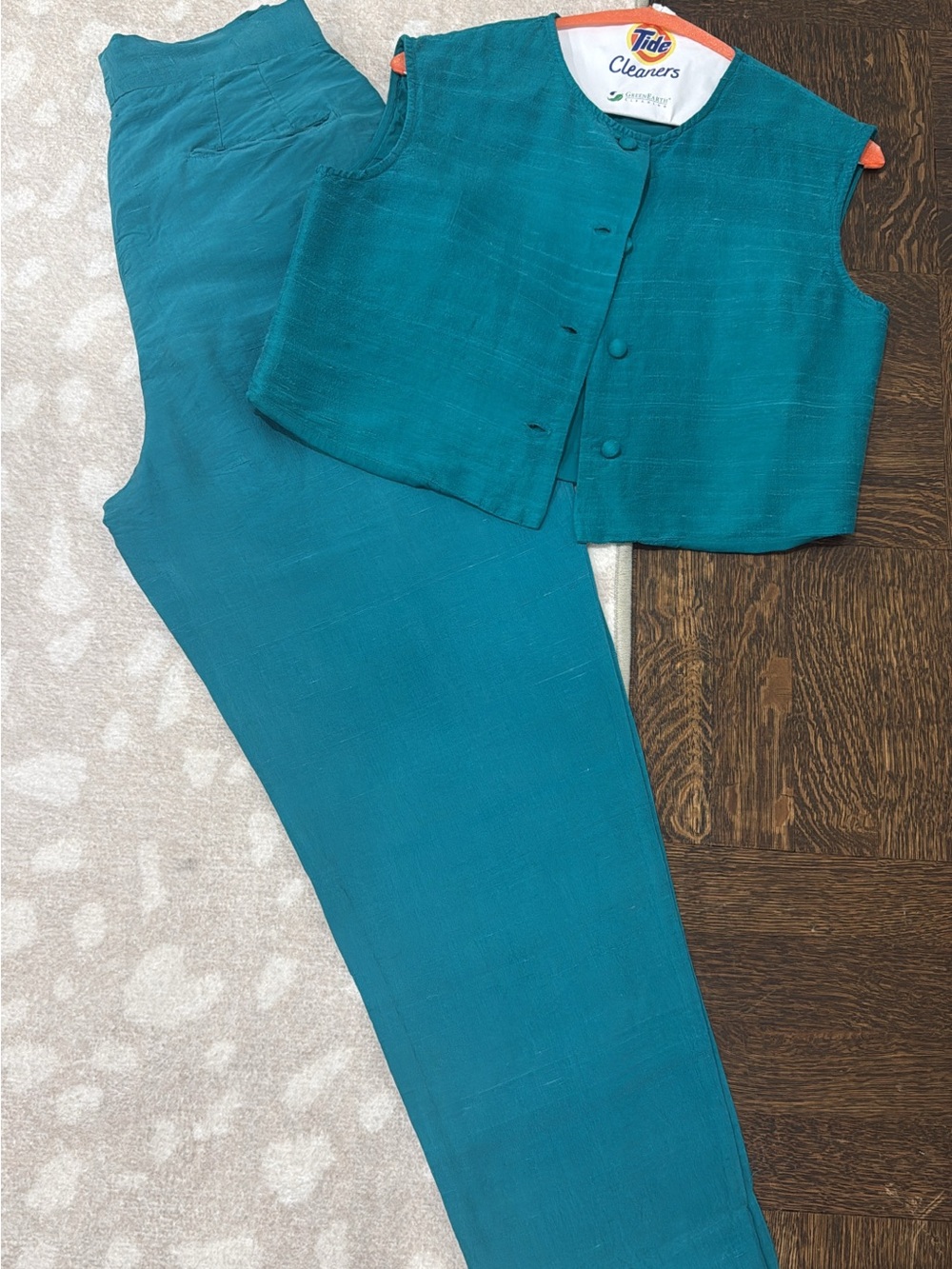 Teal Sleeveless Button-Front Top by - Picture 1 of 2